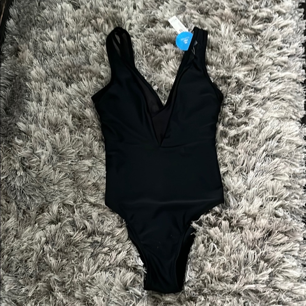 Cupshe Women’s Black One-Piece Swimsuit
Tags attached brand new